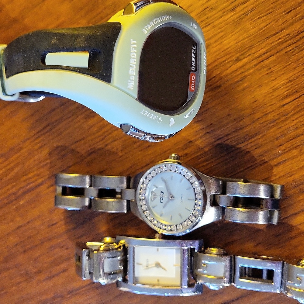 Watch Lot Roxy Guess Mio